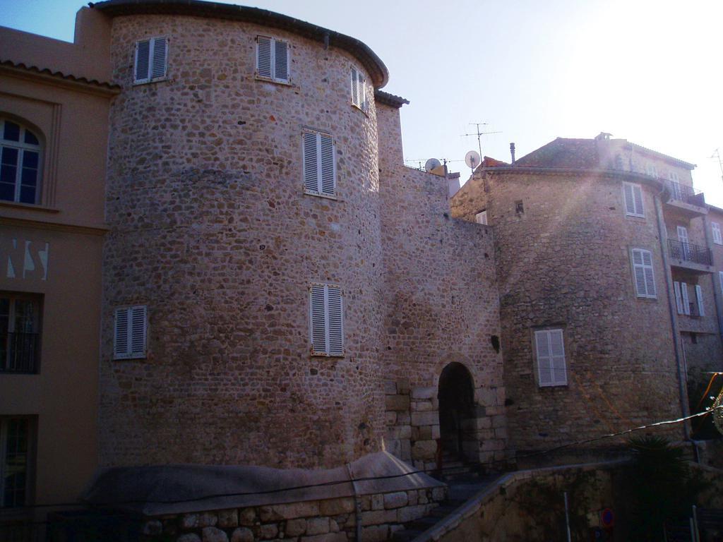 Market Antibes Zewnętrze zdjęcie